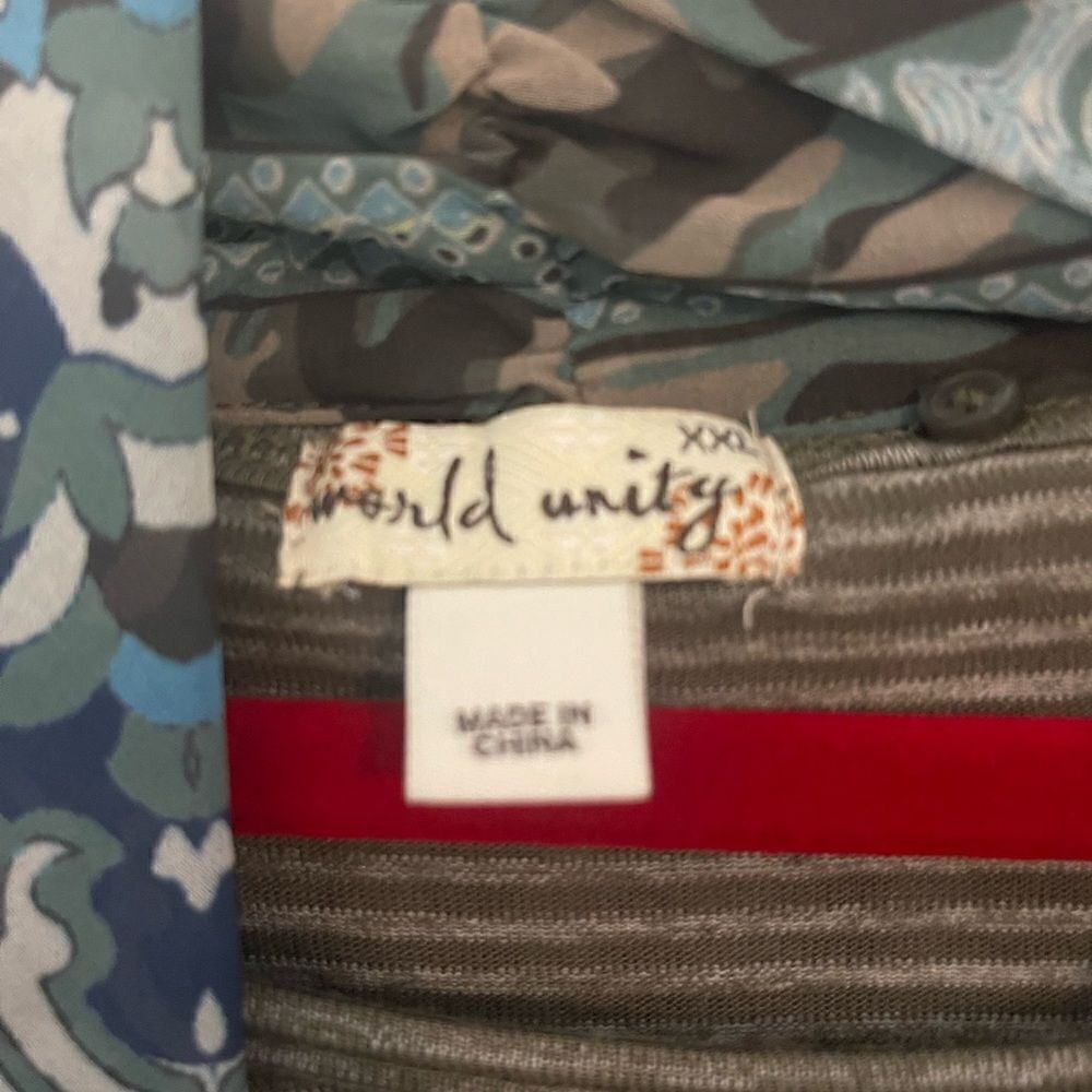 World Unity dress top, size XXL with scarf - Picture 4 of 7